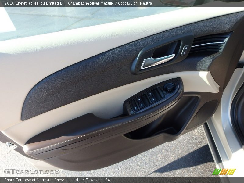 Champagne Silver Metallic / Cocoa/Light Neutral 2016 Chevrolet Malibu Limited LT