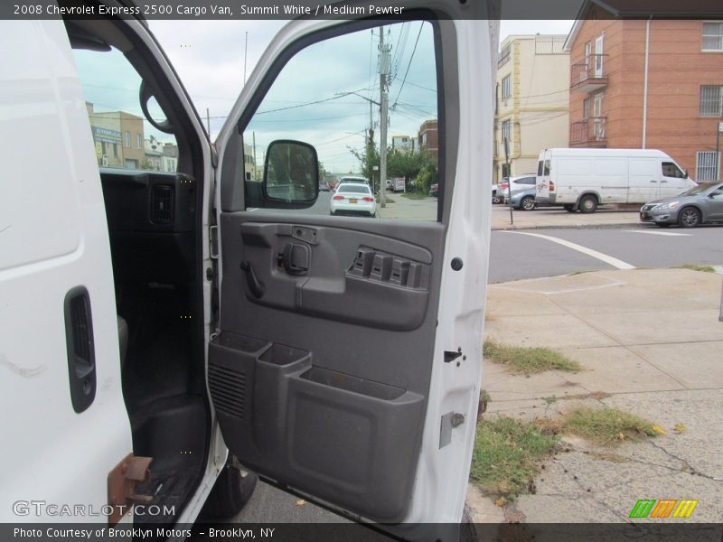 Summit White / Medium Pewter 2008 Chevrolet Express 2500 Cargo Van