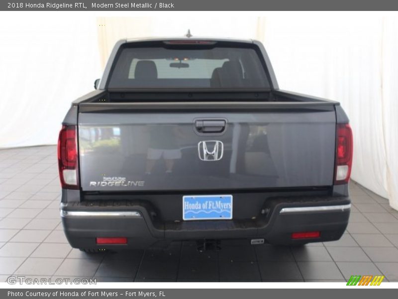 Modern Steel Metallic / Black 2018 Honda Ridgeline RTL