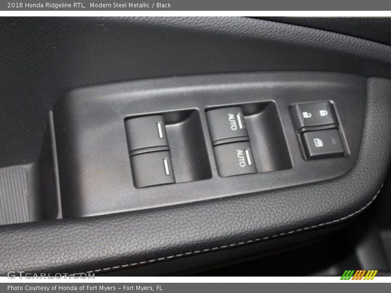 Modern Steel Metallic / Black 2018 Honda Ridgeline RTL