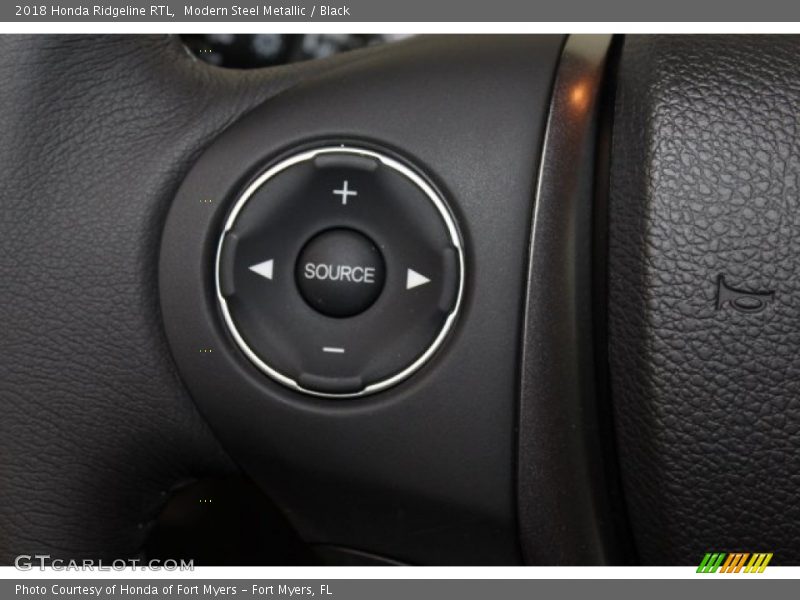 Modern Steel Metallic / Black 2018 Honda Ridgeline RTL