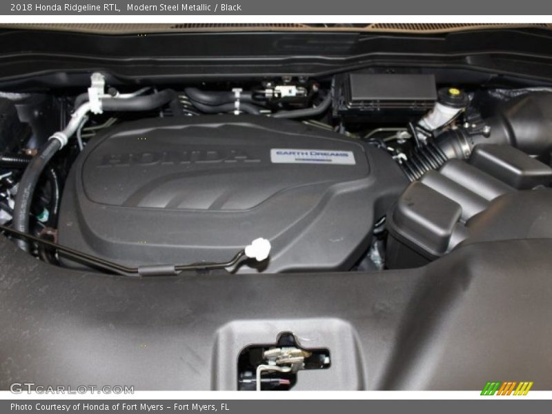 Modern Steel Metallic / Black 2018 Honda Ridgeline RTL