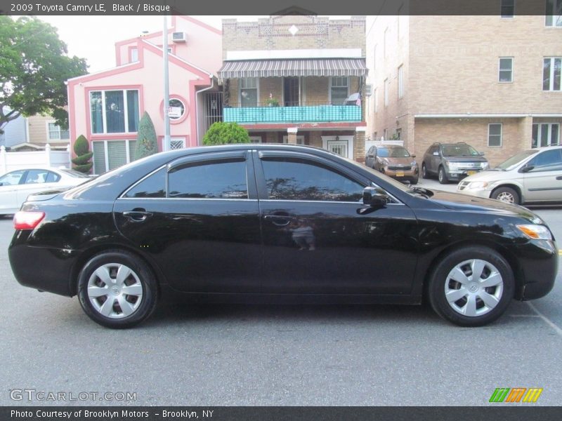 Black / Bisque 2009 Toyota Camry LE