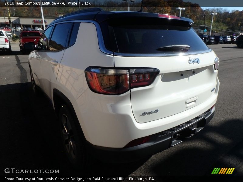 White / Black 2018 Jeep Compass Latitude 4x4