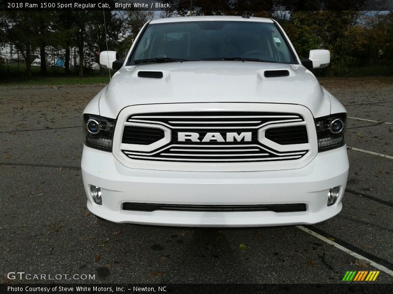 Bright White / Black 2018 Ram 1500 Sport Regular Cab