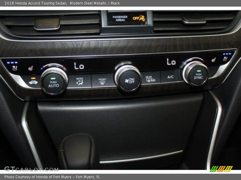 Modern Steel Metallic / Black 2018 Honda Accord Touring Sedan