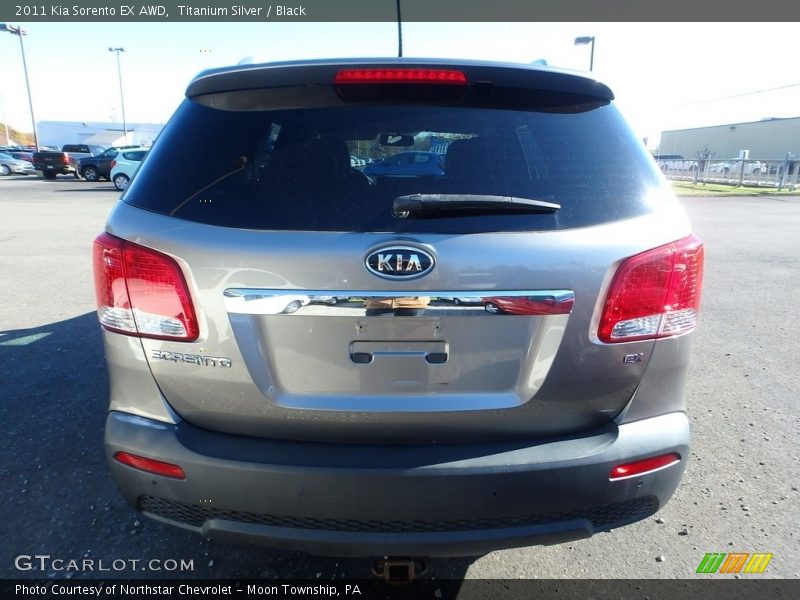 Titanium Silver / Black 2011 Kia Sorento EX AWD