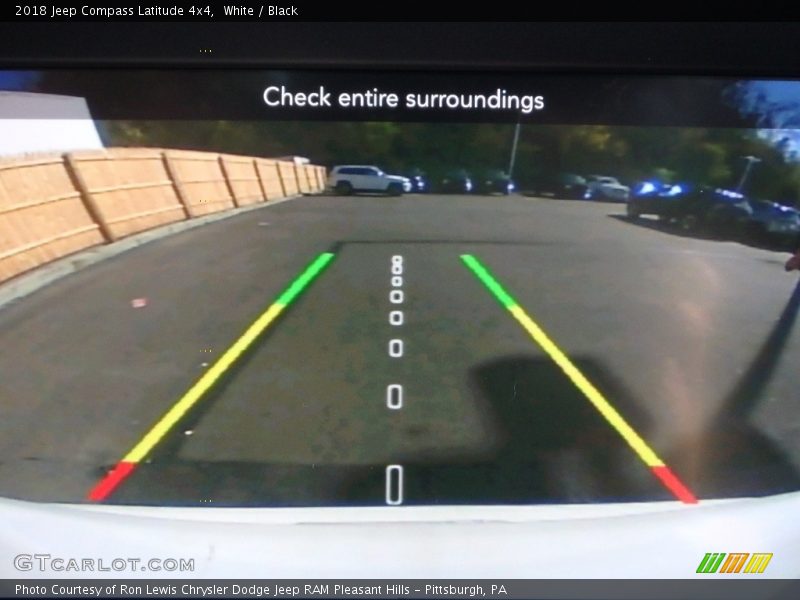 White / Black 2018 Jeep Compass Latitude 4x4
