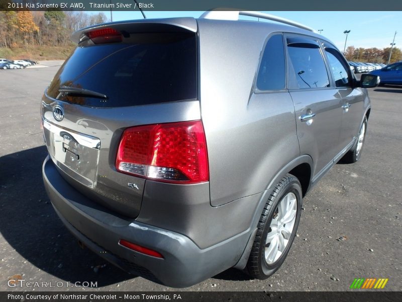 Titanium Silver / Black 2011 Kia Sorento EX AWD