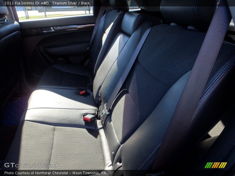 Titanium Silver / Black 2011 Kia Sorento EX AWD