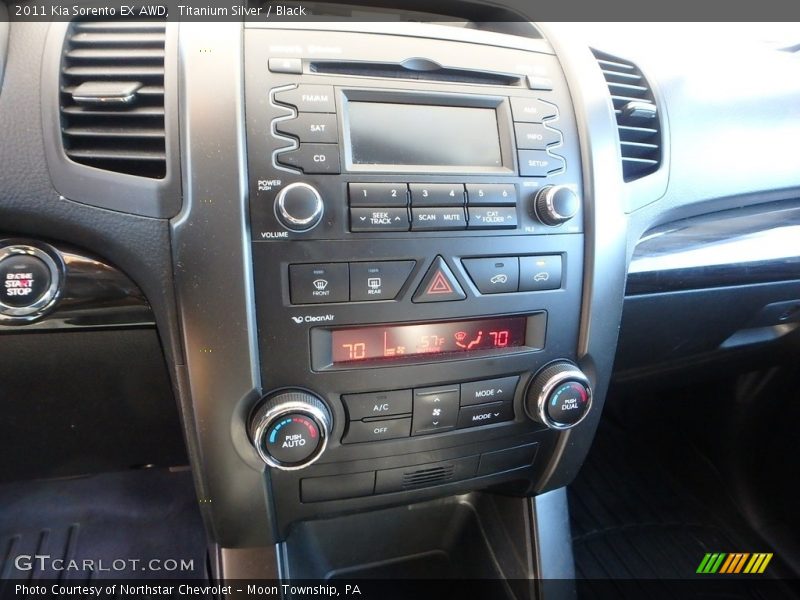 Titanium Silver / Black 2011 Kia Sorento EX AWD