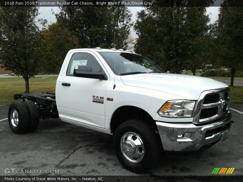 Bright White / Black/Diesel Gray 2018 Ram 3500 Tradesman Regular Cab Chassis