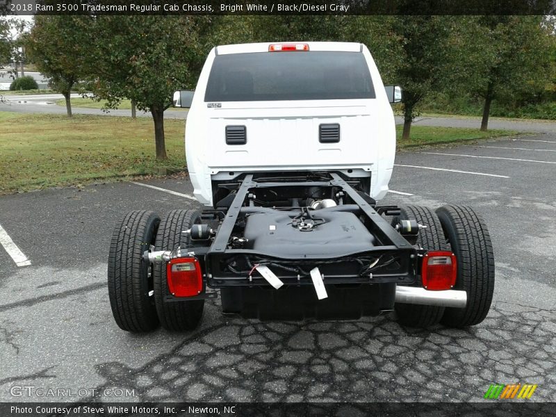 Bright White / Black/Diesel Gray 2018 Ram 3500 Tradesman Regular Cab Chassis