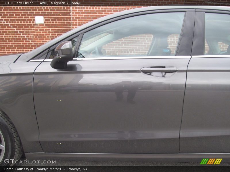 Magnetic / Ebony 2017 Ford Fusion SE AWD