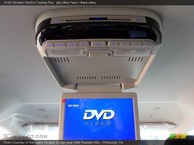 Jazz Blue Pearl / Black/Alloy 2018 Chrysler Pacifica Touring Plus