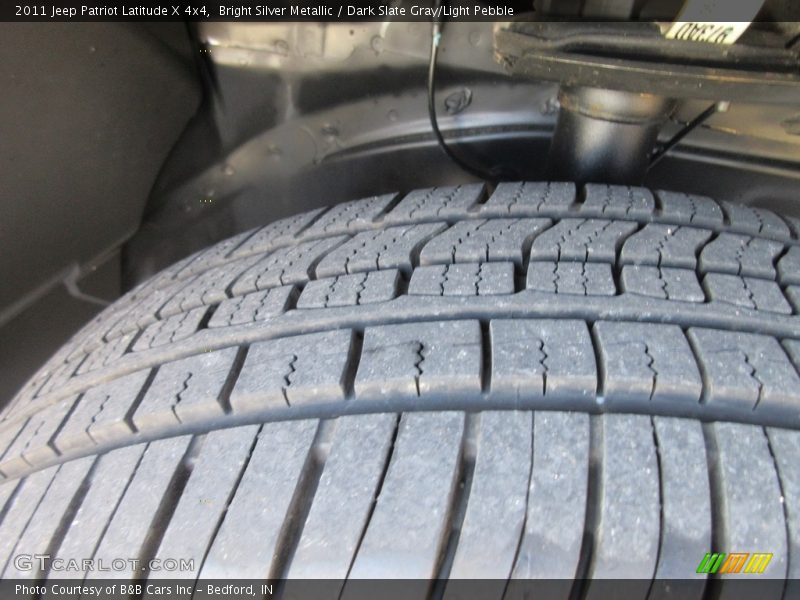 Bright Silver Metallic / Dark Slate Gray/Light Pebble 2011 Jeep Patriot Latitude X 4x4