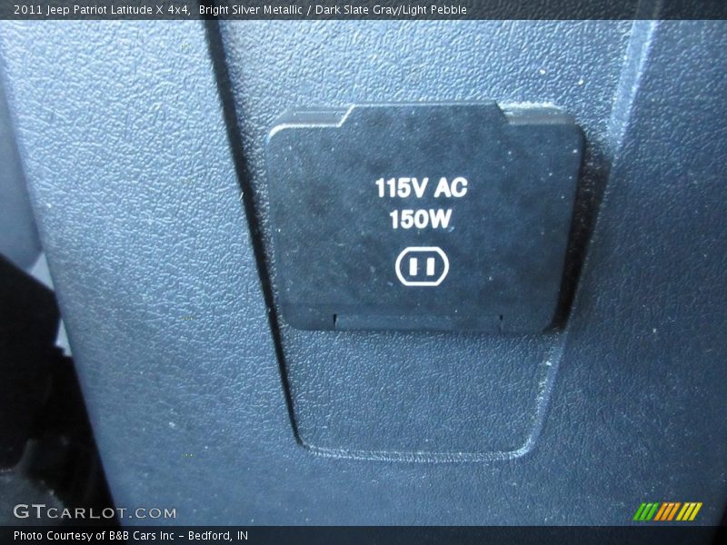 Bright Silver Metallic / Dark Slate Gray/Light Pebble 2011 Jeep Patriot Latitude X 4x4