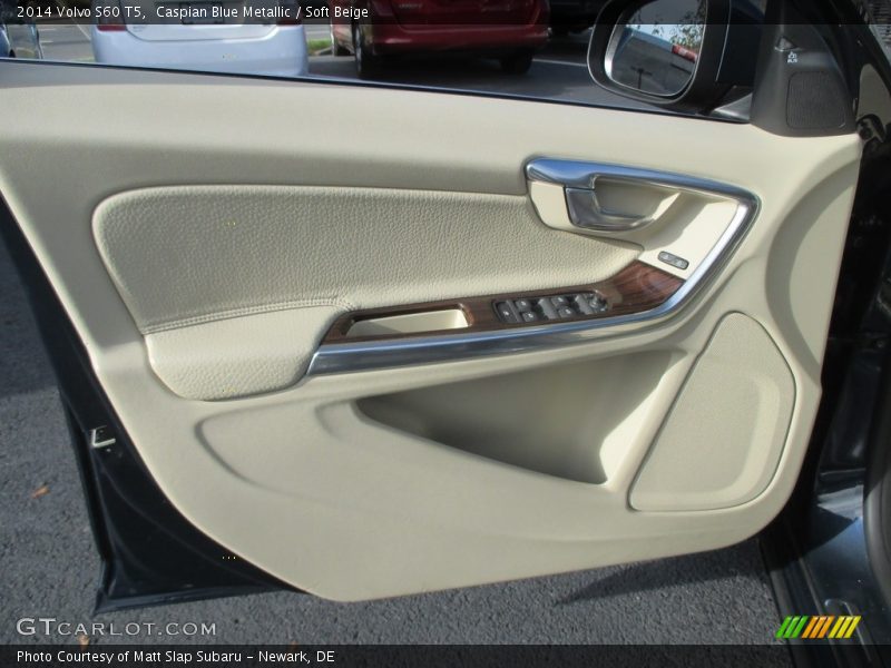 Caspian Blue Metallic / Soft Beige 2014 Volvo S60 T5