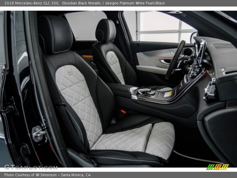  2018 GLC 300 designo Platinum White Pearl/Black Interior