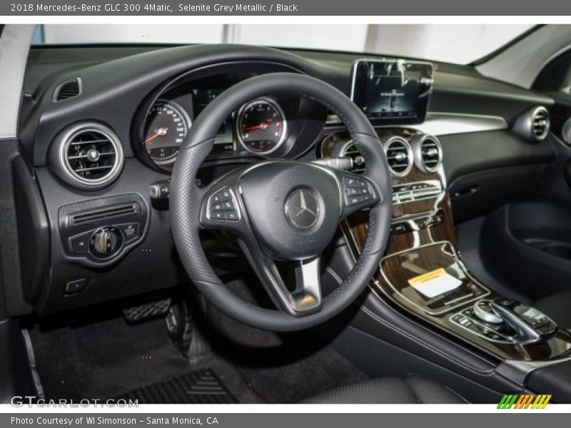 Selenite Grey Metallic / Black 2018 Mercedes-Benz GLC 300 4Matic