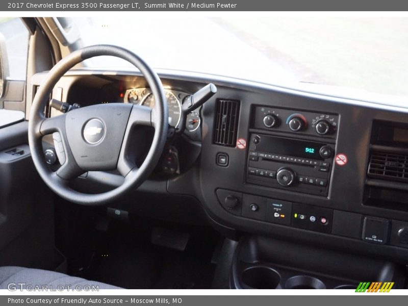 Summit White / Medium Pewter 2017 Chevrolet Express 3500 Passenger LT
