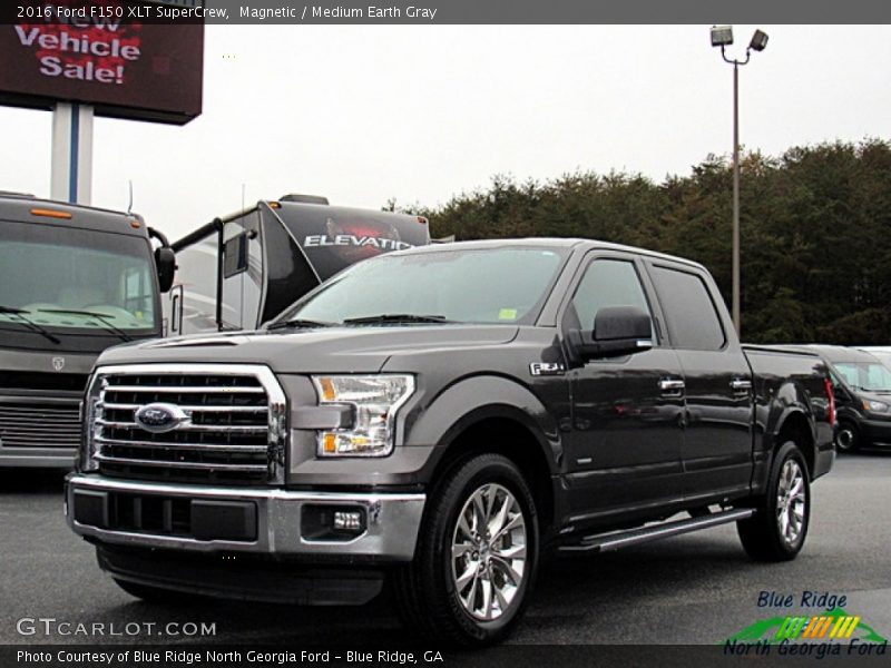 Magnetic / Medium Earth Gray 2016 Ford F150 XLT SuperCrew