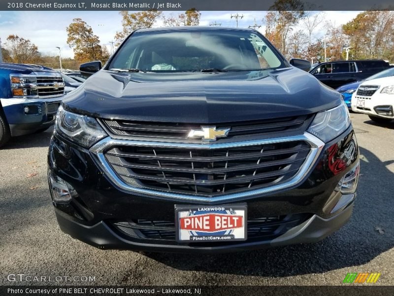 Mosaic Black Metallic / Jet Black 2018 Chevrolet Equinox LT
