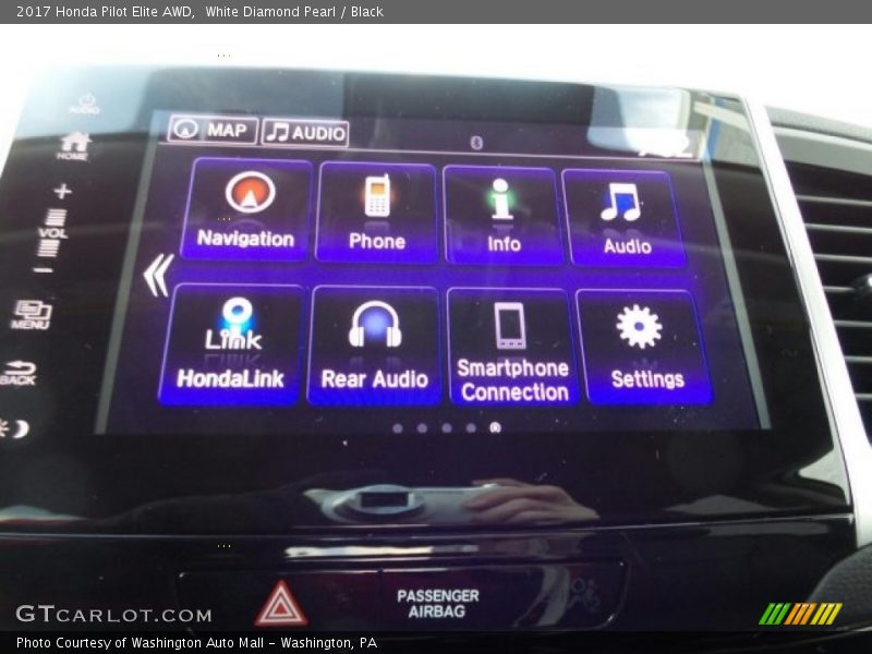 White Diamond Pearl / Black 2017 Honda Pilot Elite AWD