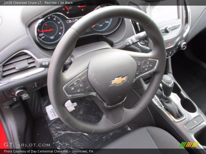 Red Hot / Jet Black 2018 Chevrolet Cruze LT