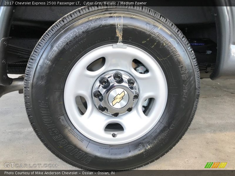 Cyber Gray Metallic / Medium Pewter 2017 Chevrolet Express 2500 Passenger LT