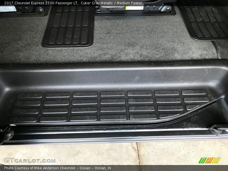 Cyber Gray Metallic / Medium Pewter 2017 Chevrolet Express 2500 Passenger LT