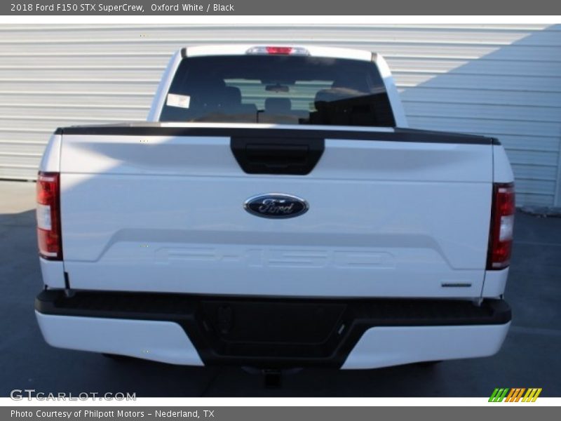 Oxford White / Black 2018 Ford F150 STX SuperCrew