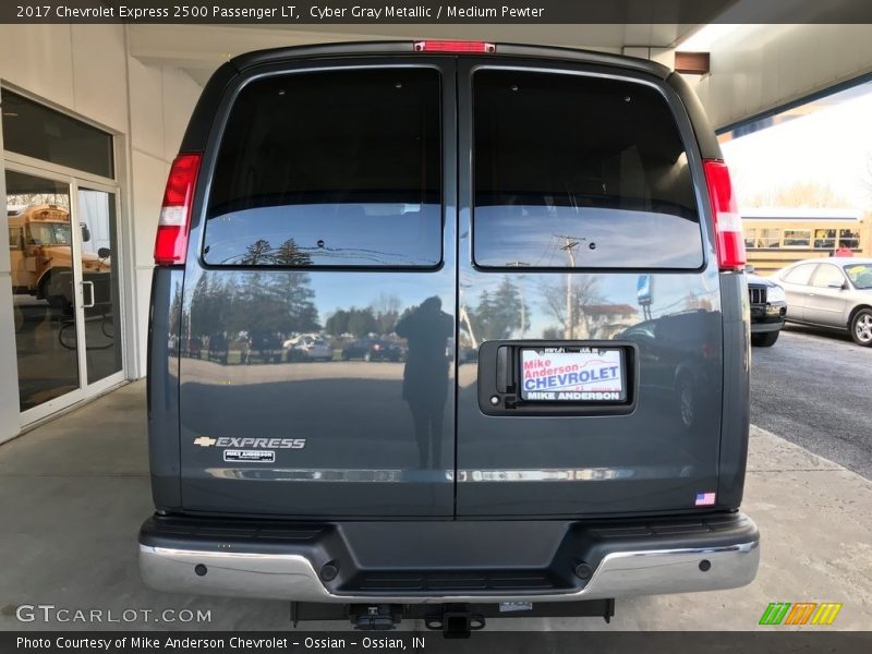 Cyber Gray Metallic / Medium Pewter 2017 Chevrolet Express 2500 Passenger LT
