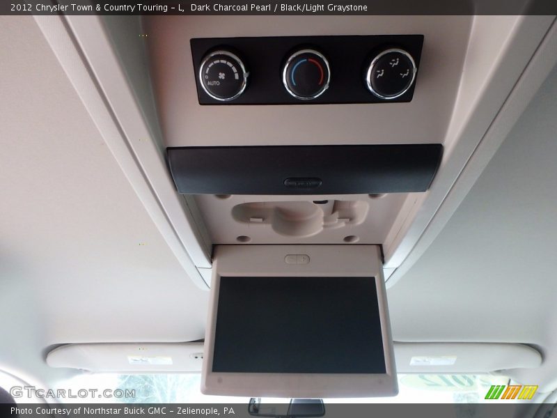 Dark Charcoal Pearl / Black/Light Graystone 2012 Chrysler Town & Country Touring - L