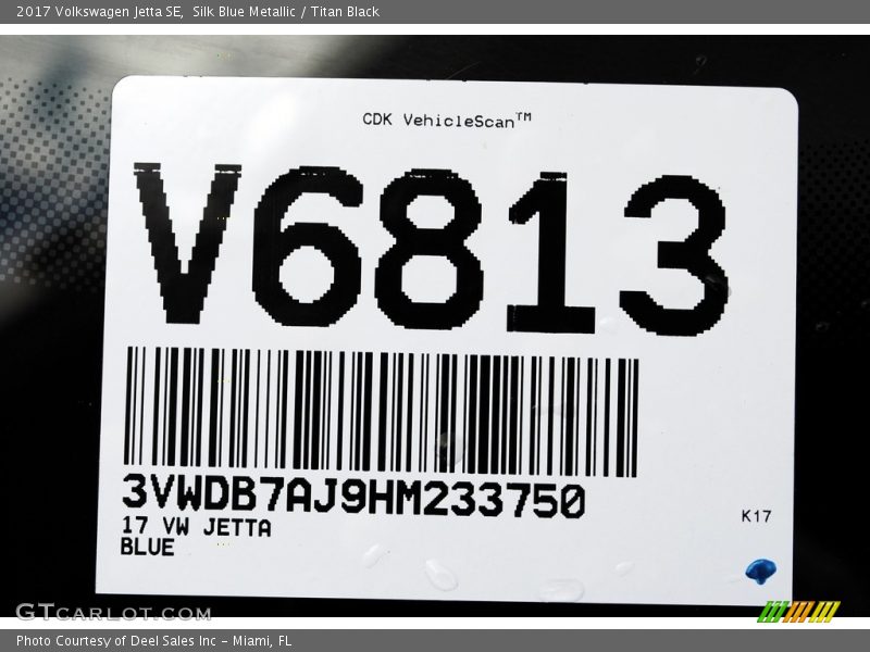 Silk Blue Metallic / Titan Black 2017 Volkswagen Jetta SE