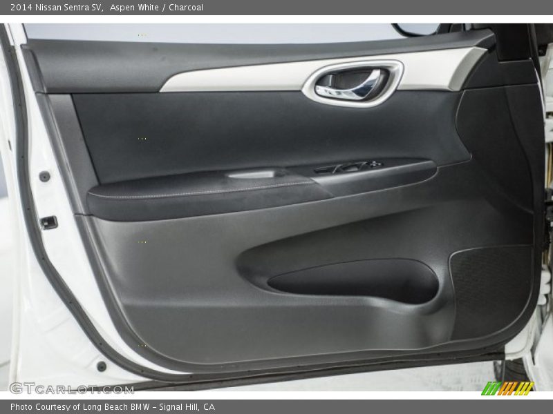 Aspen White / Charcoal 2014 Nissan Sentra SV