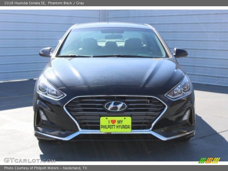 Phantom Black / Gray 2018 Hyundai Sonata SE