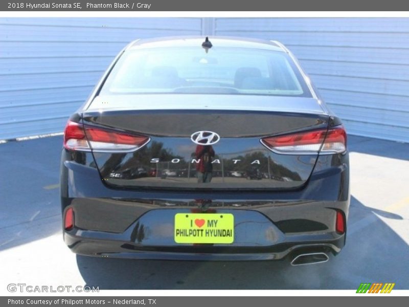 Phantom Black / Gray 2018 Hyundai Sonata SE