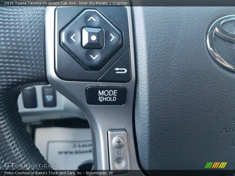 Silver Sky Metallic / Graphite 2015 Toyota Tacoma V6 Access Cab 4x4