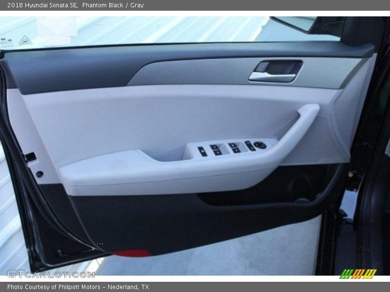 Phantom Black / Gray 2018 Hyundai Sonata SE