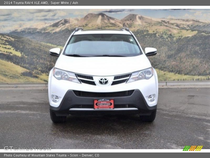 Super White / Ash 2014 Toyota RAV4 XLE AWD