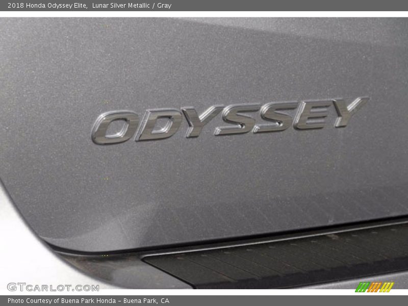 Lunar Silver Metallic / Gray 2018 Honda Odyssey Elite