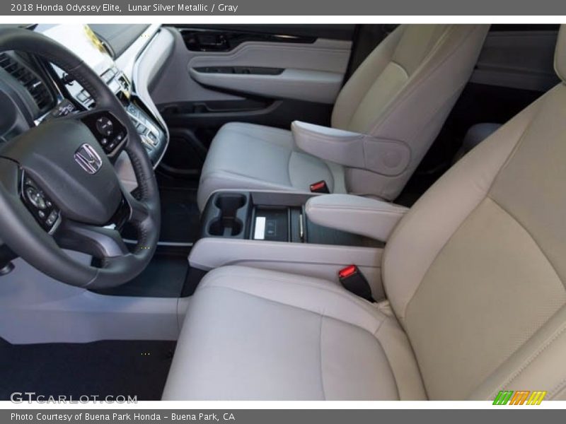 Lunar Silver Metallic / Gray 2018 Honda Odyssey Elite