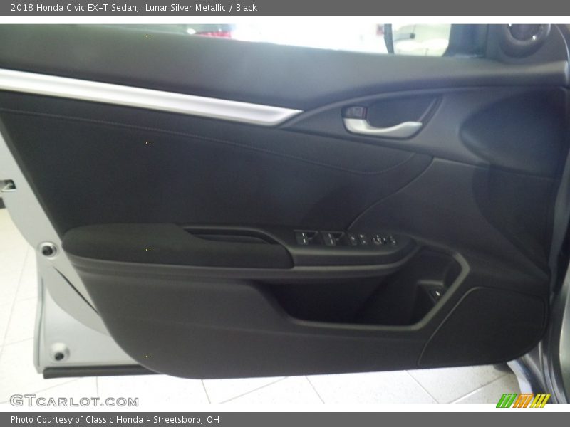 Lunar Silver Metallic / Black 2018 Honda Civic EX-T Sedan