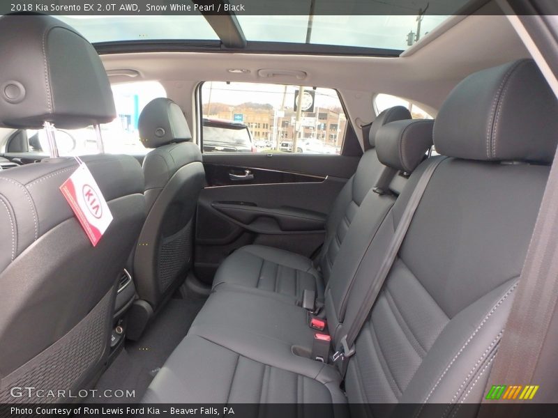 Snow White Pearl / Black 2018 Kia Sorento EX 2.0T AWD