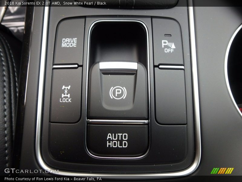 Snow White Pearl / Black 2018 Kia Sorento EX 2.0T AWD