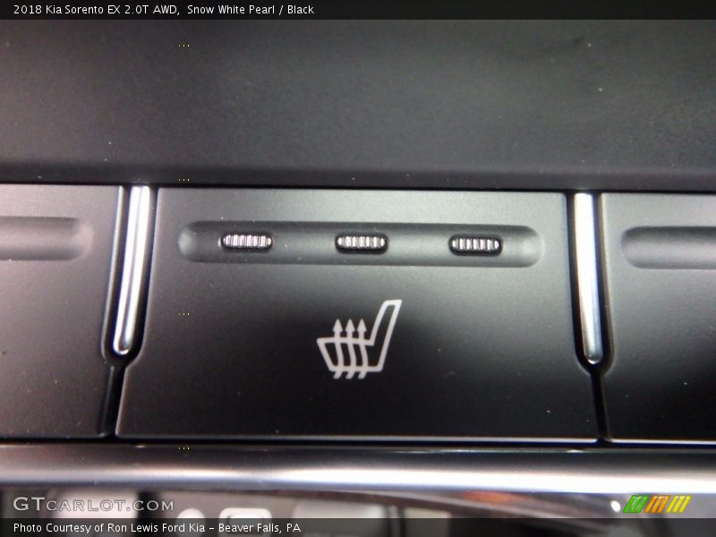 Snow White Pearl / Black 2018 Kia Sorento EX 2.0T AWD