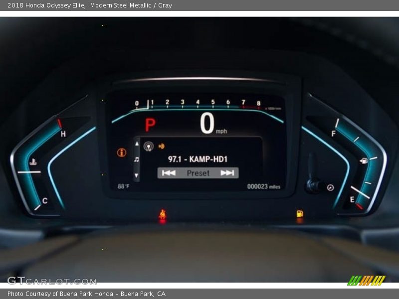 Modern Steel Metallic / Gray 2018 Honda Odyssey Elite
