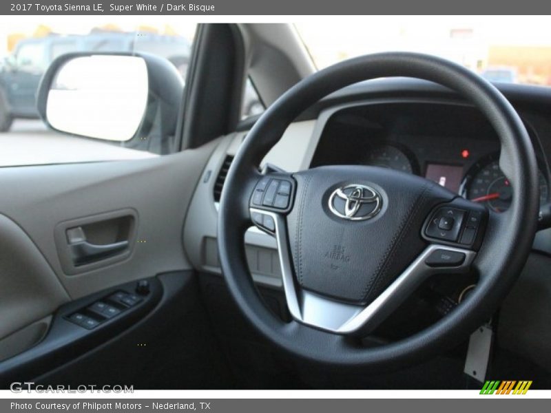 Super White / Dark Bisque 2017 Toyota Sienna LE