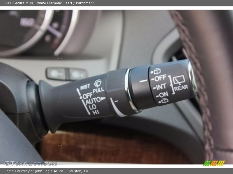 White Diamond Pearl / Parchment 2018 Acura MDX